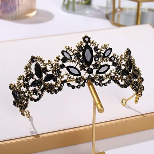 Wedding Crown Bridal Headpiece Baroque Retro Crown European Halloween Headdress Accessories Banquet Wedding Party Hair Jewelry