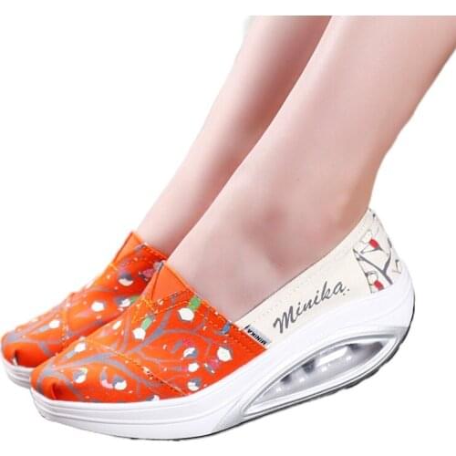 2021 Spring Thick-soled Canvas Shoes Womens Fashion Casual Air-cushion Rocking Shoes Pedal Shoes Ladies Canvas Flat Shoes