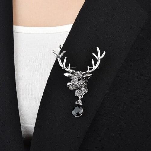Fashion Water Drop Crystal Brooch Suit Clip Jewelry Scarf Brooch Business Couple Sweater Pin Giraffe Sika Deer Brooch Accessorie
