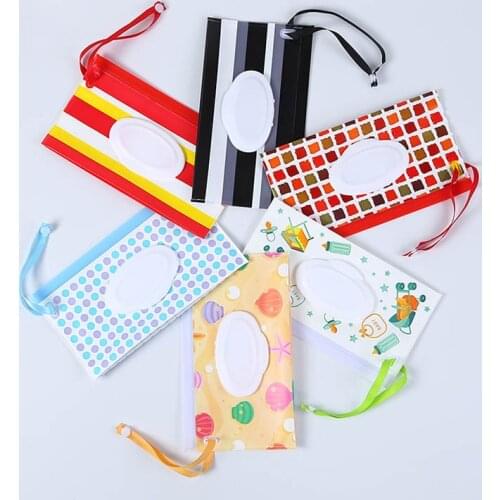 Eco-Friendly Baby Wipes Box Wet Wipe Box Cleaning Wipes Carrying Bag Clamshell Snap Strap Wipe Container Case