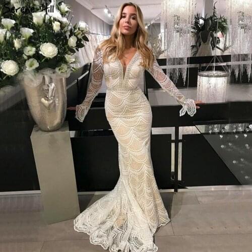 Serene Hill Dubai V-Neck Sexy Long Sleeves Evening Dress 2020 Latest Design Nude Tulle Formal Party Gown CLA60802