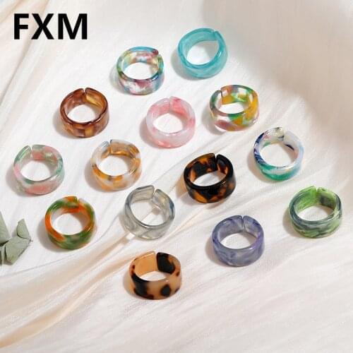 2021 Fashion Transparent Resin Acrylic Chunky Chain Rings For Women Colourful Geometric Square Round Rings Jewelry Gifts