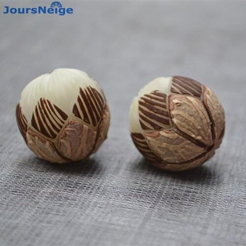 Wholesal Carved Lotus Three Layers White Natural Original Bodhi Skin Buddha Bead DIY Hand String Pendant Jewelry Accessories