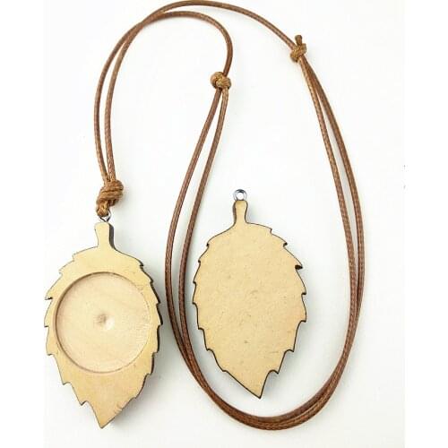 24pcs Wood Cabochon Leaf Base Fit 25mm Wooden Trays pendants DIY Jewelry Accessories for Necklace keychain semi-manufactures