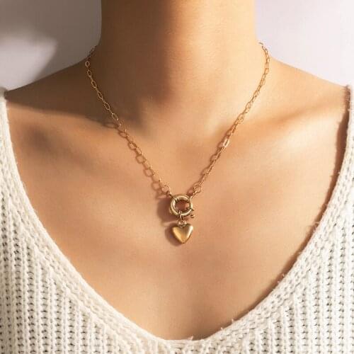 HuangTang Fashion Love Heart Pendant Necklace for Women Charmings Gold Color Metal Clavicle Chain Jewelry Engagement Gift Collar