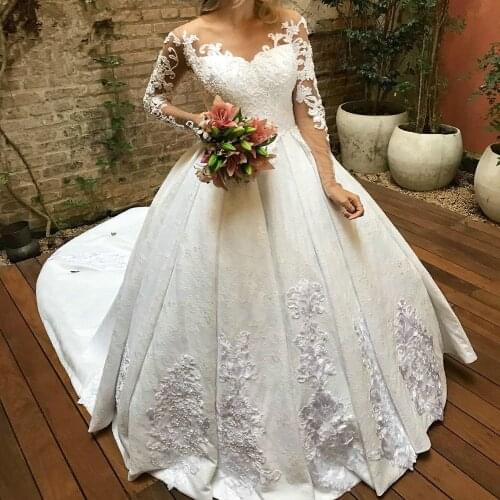 Luxury African Plus Size Vintage Ball Gown Wedding Dresses long sleeve sexy Appliques Wedding gown Lace 2020 Bridal Gowns