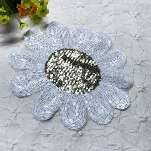 50pcs/Lot Embroidery Patches Letters Clothing Decoration Accessories Flowers Sequins Diy Iron Heat Transfer Applique