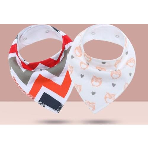 2 pcs/lot Baby Bibs Burp Cloth Print Arrow Wave Triangle Baby Bibs Cotton Reusable Washable Adjustable Baby Meal Infant Bibs