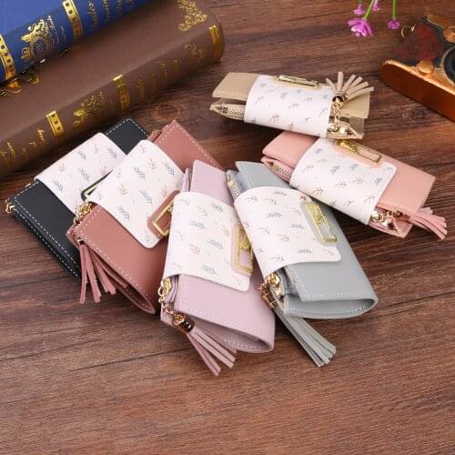 Fashion Tassels Women Short Cute Wallet PU Leather Clutch Bag Cute Korean Card Holder Female Folding Small Coin Purse Clutch