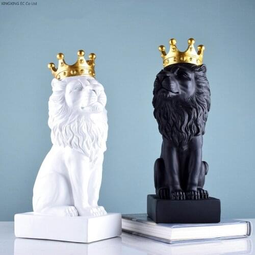 Modern Home Decoration Accessories Lucky Crown Lion Ornaments Resin Sculpture Crafts Living Room Office Desk Decoration Gifts