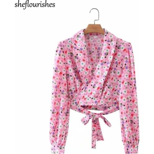 2021 Summer long sleeve shirt women sexy blouse fashion floral shirt peter pan collar lace up top pink cute cropped shirt female