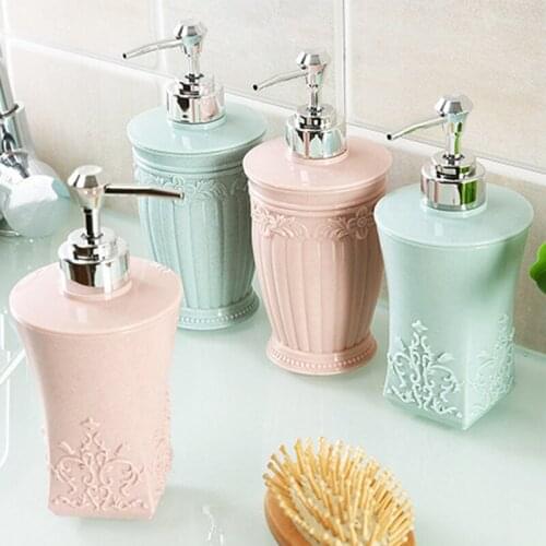 European Carved Soap Dispenser Pump Shampoo Shower Gel Hand Sanitizer Soap Cosmetic Dispenser Plastic Home Bathroom Accessories