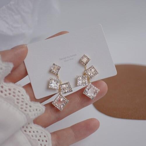 Korean Design Creative Cube Geometric Earring for Women AAA Bling Top Quality Crystal Zircon Stud Earrings Birthday Gift Pendant