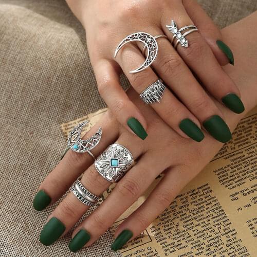 Bohemia Antique Silver Color Rings for Women Exaggerated Hollow Moon Arrow Animal Jewelry