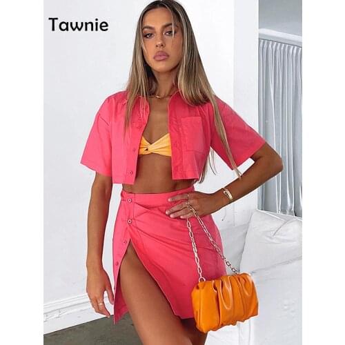 Tawnie Women's Beach Shirts