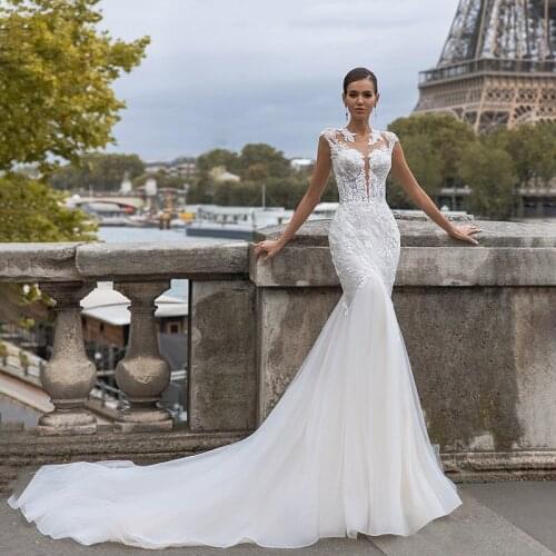 Elegant Sexy Mermaid Wedding Dresses V Neck Off Shoulder Button Beautiful Appliqued Beading Floor Length New Bridal Gowns