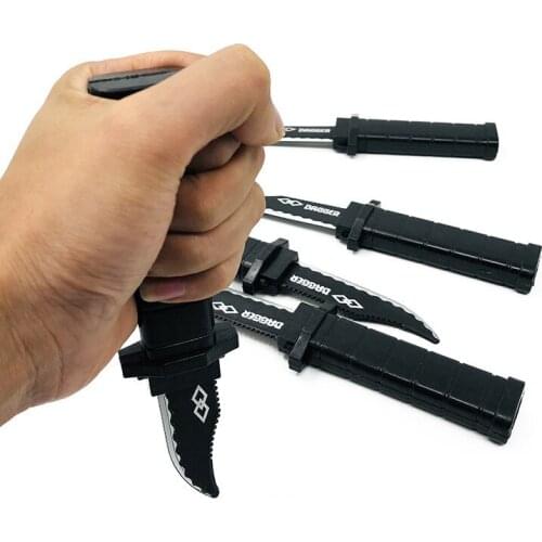 Originality Tricky Toys Persecute Others Toys Flexible Bayonet Dagger Magic Prop Knife Bulk Bayonet