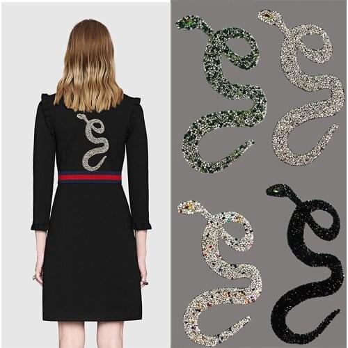 Snake animal handmade hot drilling ironing embroidery patch sewing sewing clothes jeans men and women applique diy accessories