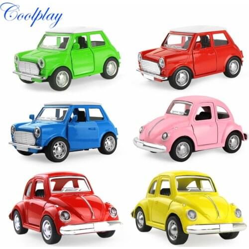 1:36 Alloy Car Toy Pull Back Diecast Metal Car with Light Opened Door Model Toys Car Toys for Children Boy 3 Color Birthday Gift