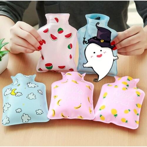 1Pcs Lovely Cartoon Hand Warm Water Bottle Mini Hot Water Bottles Portable Hand Warmer Girls Pocket Hand Feet Hot Water Bags