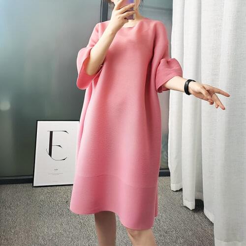 Plus Size Korean Dress 2021 Summer Simple Pleated Sexy Maxi Party Japanese Retro Loose Trumpet Sleeve Mid Long Vestido Dresses