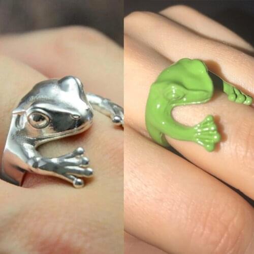 Couple Hugging Frog Rings for Women Punk Goth Frog Toad Metal Wrap Ring Wedding Ring Men Party Gifts Unisex Animal Jewelry