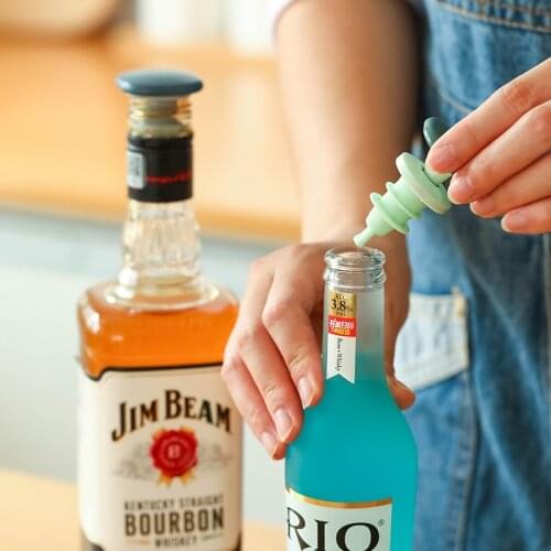 1PC Conical Design Wine Stopper Silicone Wine Stopper Silicone Plug Cover Bottle Caps Bottle Stopper Wine Pourer Stoppers