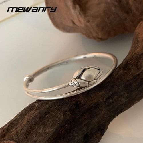 Mewanry Golden Bracelets