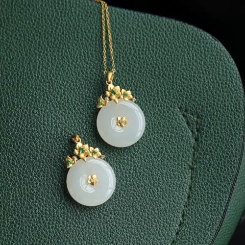 Natural Hetian White Jade Peace Buckle S925 Sterling Silver Pendant National Style Design Exquisite Elegant Versatile Pendant Or