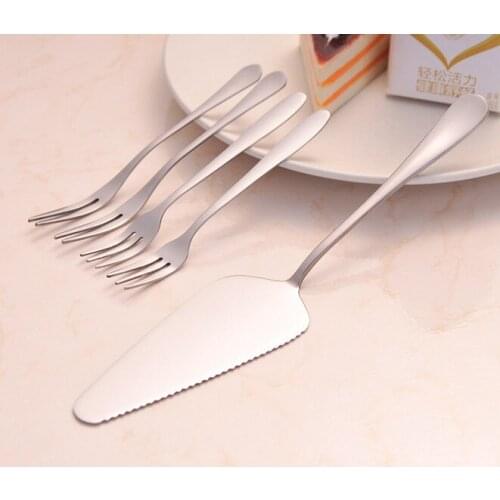 3 pcs/lot High Grade Stainless Steel Cake Fruit Forks Kitchen Tool Fruit Vork Fruit Picks Dessert Fork Tableware Cutlery KV 026