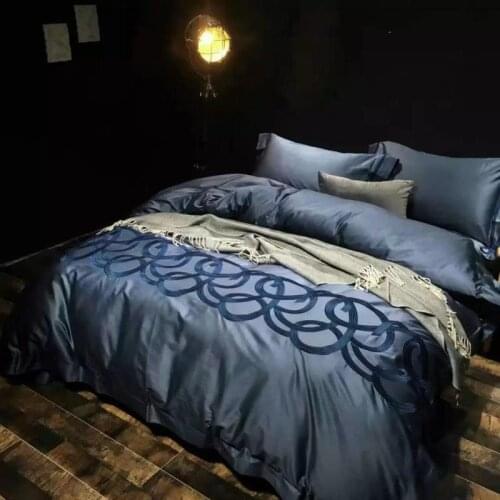 New Luxury 100S Egyptian Cotton Solid Embroidery Royal Bedding Set King Queen Wedding Bed Sheet Cover set Duvet Cover 4pcs blue