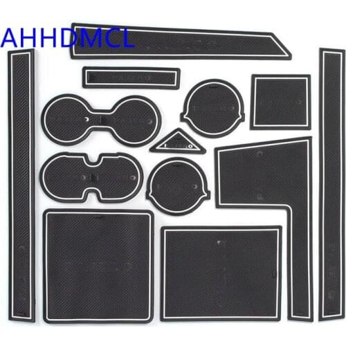 Car Anti-Dirty Pad Door Groove Gate Slot Cup Armrest Storage Pad Mat For Mitsubishi Pajero 2009 2010 2011 2012 2013 2014 ~ 2019