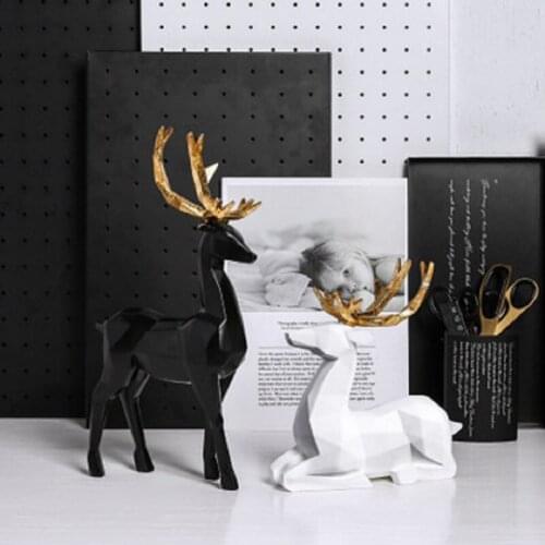 Nordic Style Resin Geometric Elk Ornaments Resin Crafts Simulation Animal Home Accessories Living Room Wine Cabinet Decoration