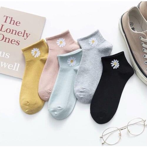 5 pairs of womens cotton happy fun invisible socks Harajuku cartoon animal casual short socks cute summer thin naked socks