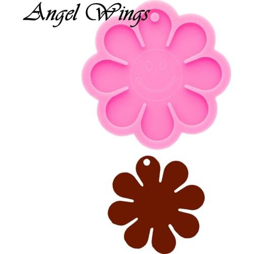 Daisy Flower Keychains Silicone Molds DIY Sun flower Necklace Jewelry Shiny Epoxy Resin Mould Custom wholesale DY0198