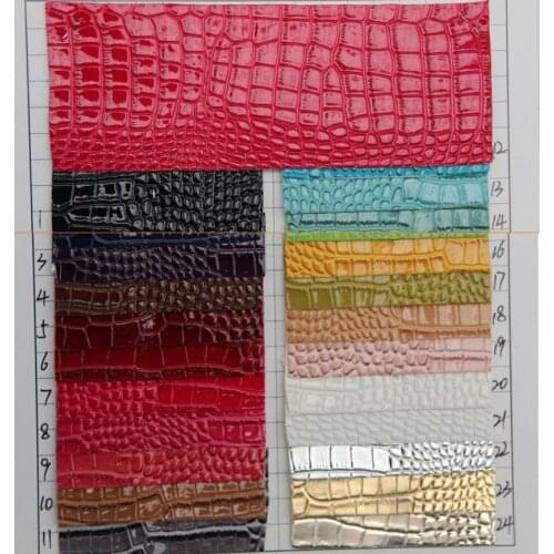 The new high-quality leather high light little crocodile skin pattern artificial PVC leather fabric