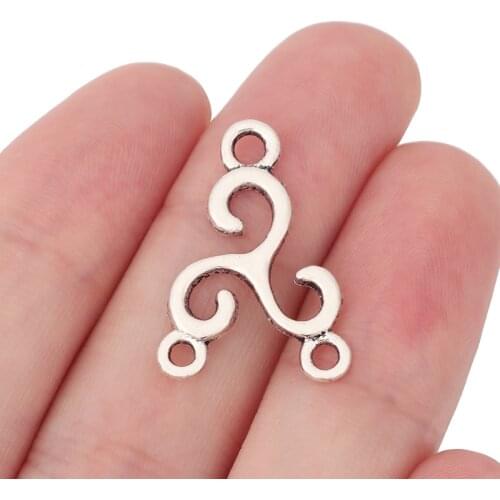 20 x Tibetan Silver Celtics Knot Triskele Triskelion Triple Connectors Charms Pendants for Necklace Earring Bracelet Making