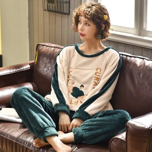Pajamas Cartoon Womens Sleepwear Winter Warm Lingerie Home Wear Women Matching Fashion Pajamas Sets Round-Neck Thick Flannel