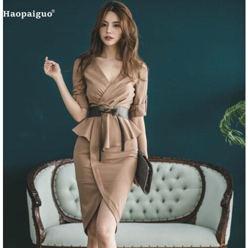 2020 Plus Size Sexy Dress for Women Half Seelve Deep V-Neck Bandage Bodycon Dresses Club Wear Slim Sheath Dress Vestidos Festa