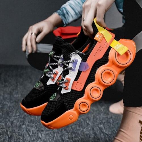 New Men Light Running Shoes High Quality Outdoor Sports Shoes For Men Sneakers Lace-Up Heighten Casual Shoes All-Match Zapatos