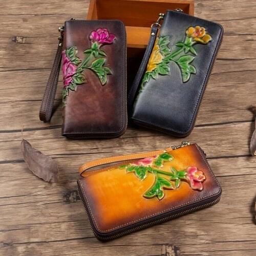 Wallet Vintage Female Wrist Purse Clutch Bags Multi-Cards Handy Bag Quality Women Genuine Leather Embossed Long Zipper Wallet
