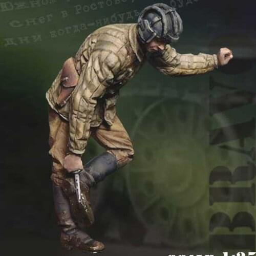 1/35 Resin Model Figure GK Soldier ChernoZem WWII Military Theme Unassembled and Unpainted kit