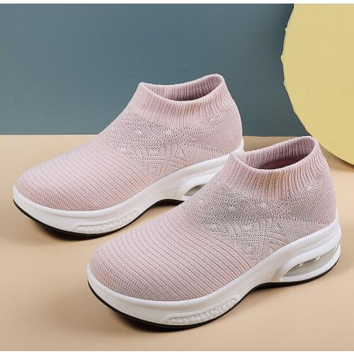 Air Cushioning Running Shoes For Women Slip-On Chaussure Sport Femme Mesh Zapatillas Mujer Breathable Sneakers For Jogging