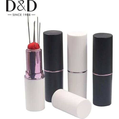 D&D 20Pcs Lipstick Needles Pin Cushion with 5 Sewing Needles Pincushion Rotatable Stitch Pins Holder Sewing Tool Wholesale