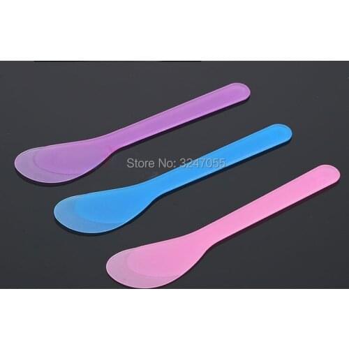100pcs/lot Length 13.3cm DIY Plastic Pink Cosmetic Spoons, Purple Mask Spatula Sticks, DIY Blue Cream Mixing Spatula Tools