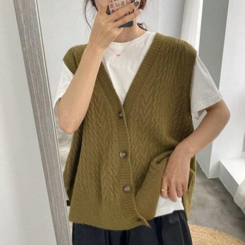 2021 Autumn Winter Women Twist Pullover Sweater Vest Female Loose V-neck Waistcoat Ladies All-match Elegant Knitted Vests Q28