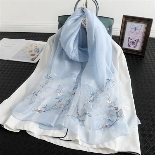 Romantic Silk Wool Scarf Sakura Embroidered Women Fashion Shawls And Wraps Lady Travel Pashmina High Quality Soft Neck Scarves