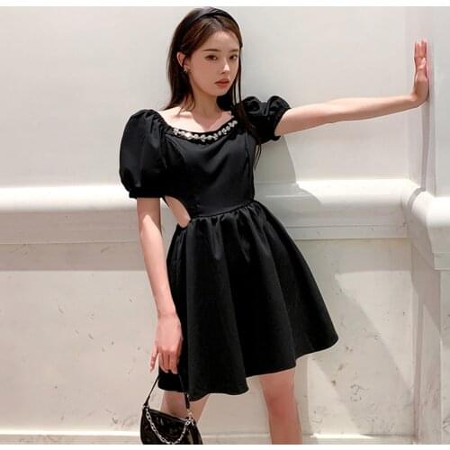 Zoki Black Retro Women Dress Square Collar Puff Sleeve Slim Solid Temperament Mini Dress French Style Summer Fashion New 2021
