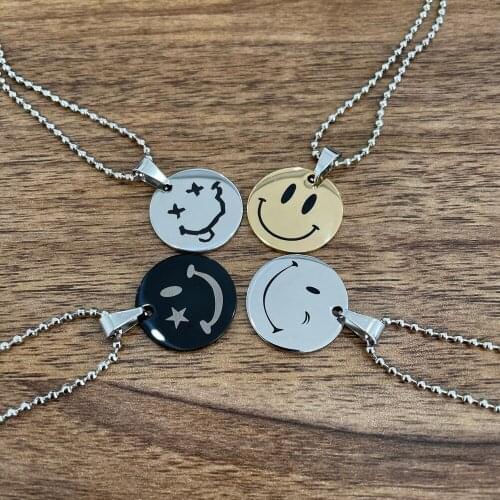 BLINGPAW Stainless Steel Neckalce Smiley Face Keychain Bag Ornaments Tag Coin Pendant Fashion Accessories