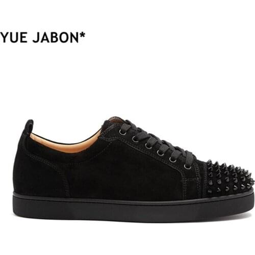 Real Leather Man Hot Brand Designer Casual Men Shoes Lace Up Men Sneakers Round Toe Runway Rivets Superstar Shoes Men Flats